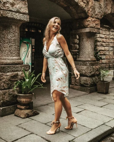 Adana Milf Escort Candan - Takılı Kaldım Sende Diyeceğiniz Biri
